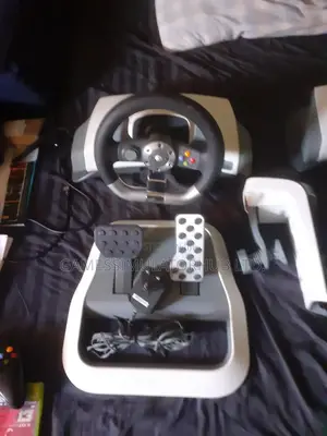 Xbox 360 Force Feedback Racing Wheel
