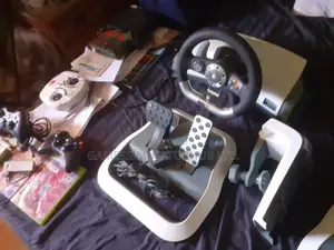 Xbox 360 Force Feedback Racing Wheel