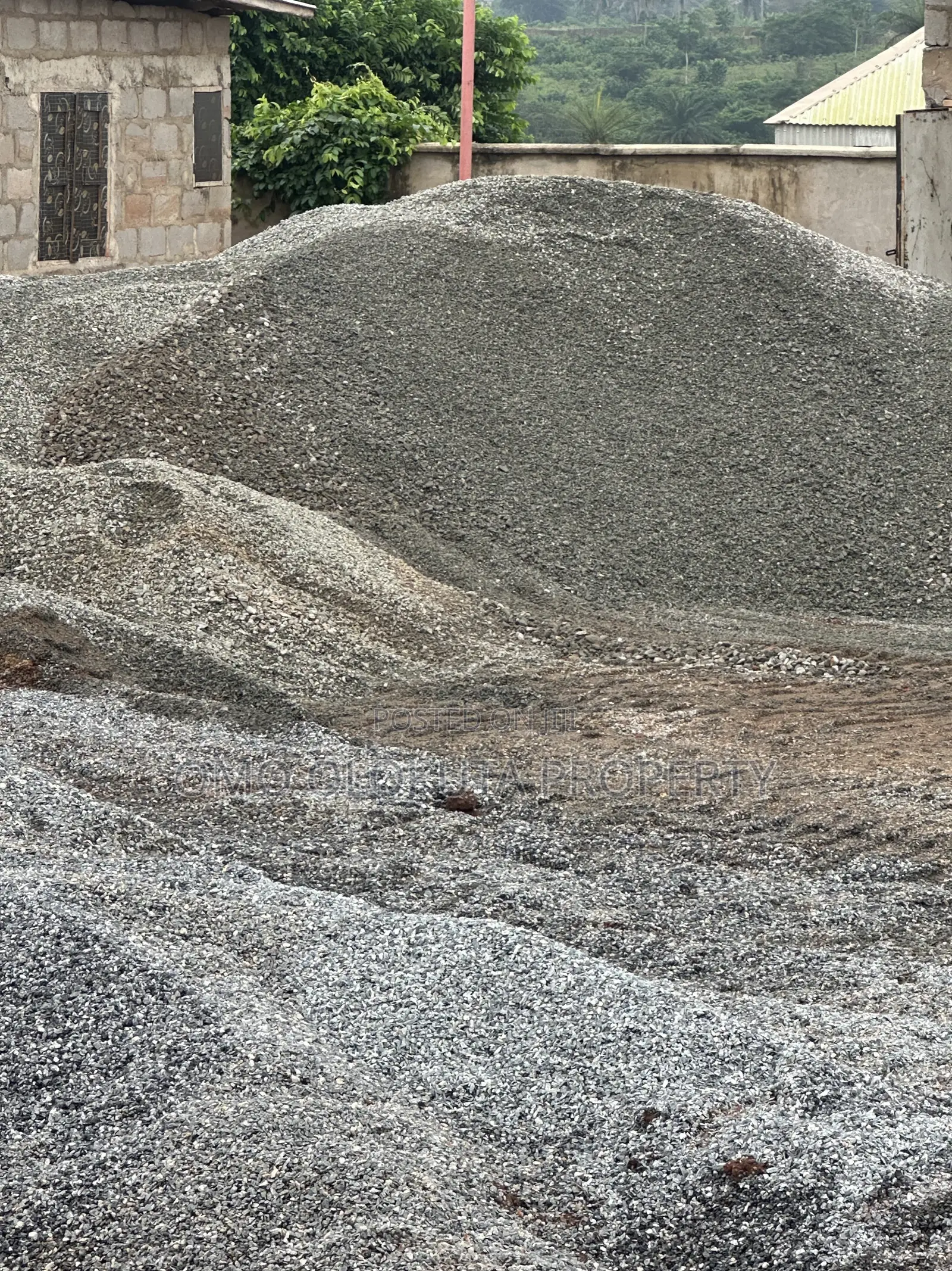 Grinate Direct From Quarry