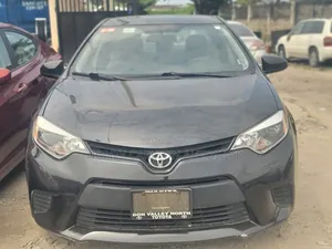 Toyota Corolla LE 4dr Sedan (1.8L 4cyl CVT) 2014 Black