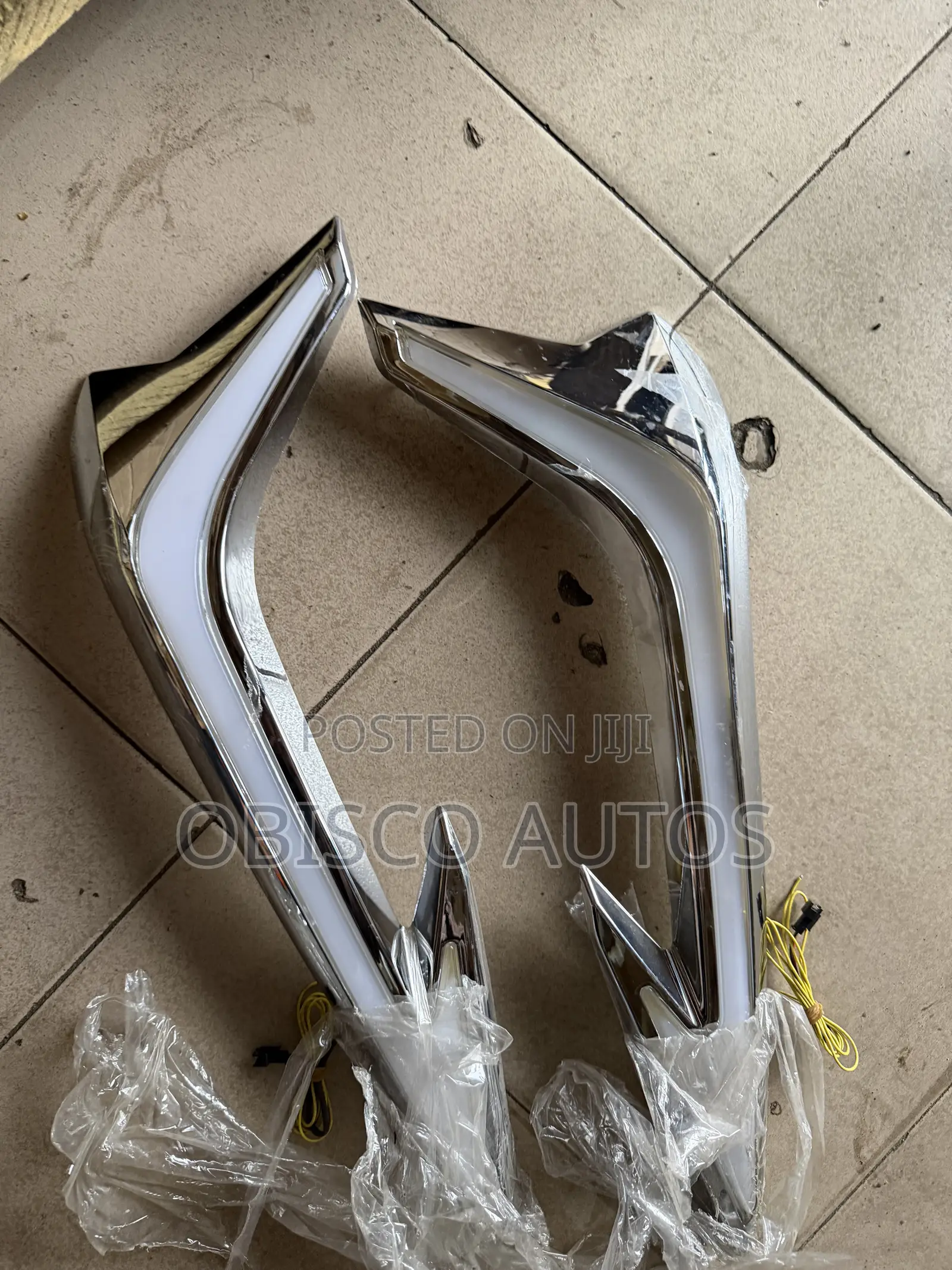 Prado Front Spoiler Light