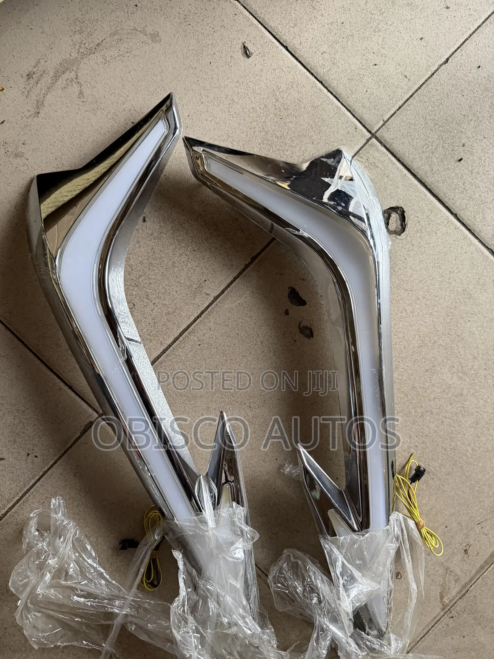 Prado Front Spoiler Light