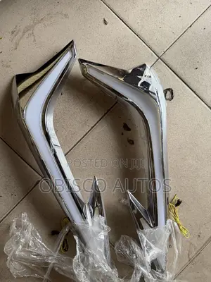 Prado Front Spoiler Light