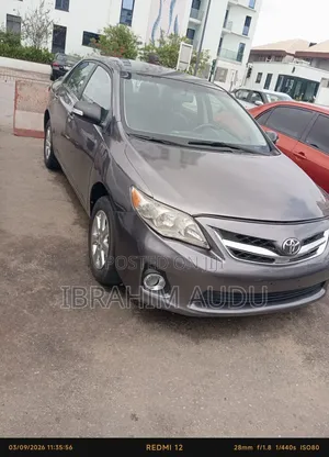 Toyota Corolla LE 4dr Sedan (1.8L 4cyl 4A) 2012 Gray