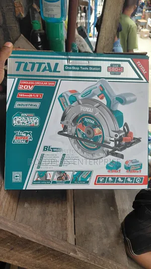 20 Volt Max Total Cordless Circular Saw Machine