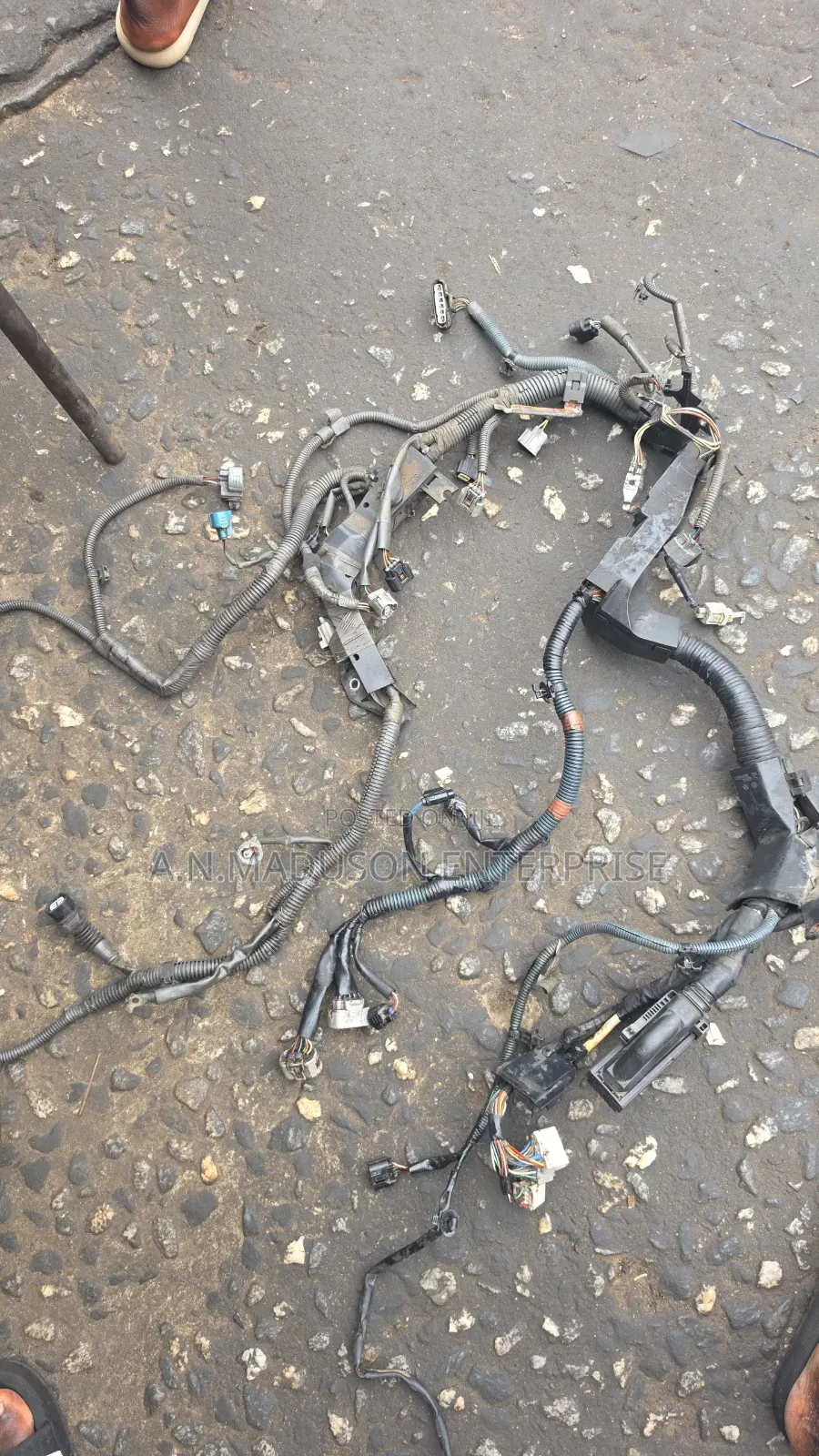 2008 RAV 4 ENGINE WIRE 10pin