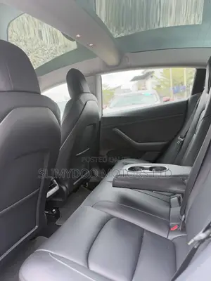 Tesla Model 3 2023 White