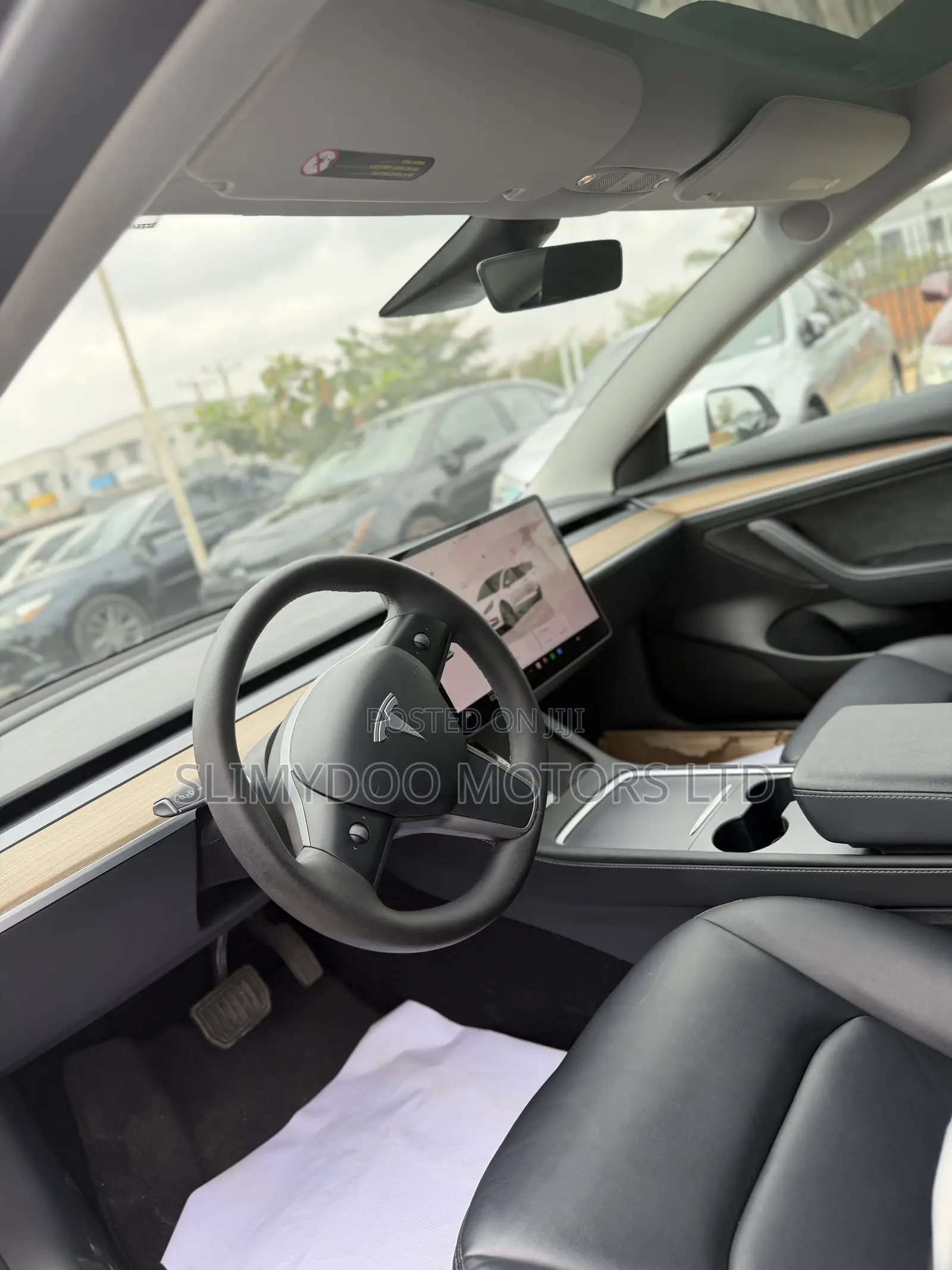 Tesla Model 3 2023 White