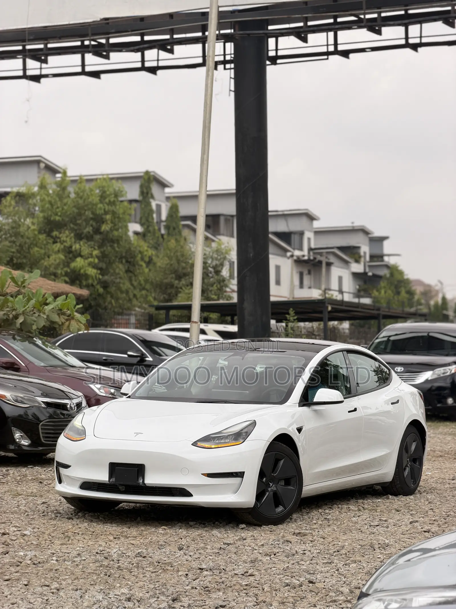 Tesla Model 3 2023 White