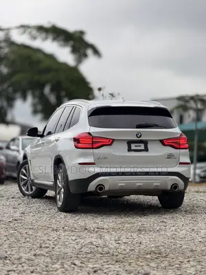 BMW X3 xDrive30i AWD 2018 White