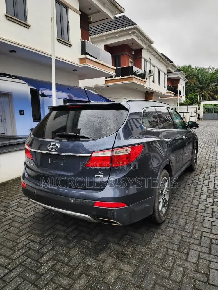 Hyundai Santa Fe 2015 Beige