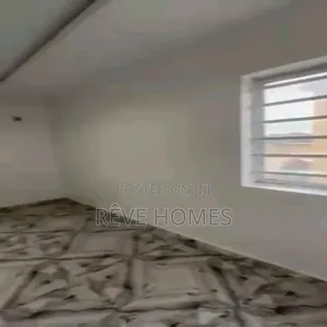 Mini Flat in Fadeyi for rent