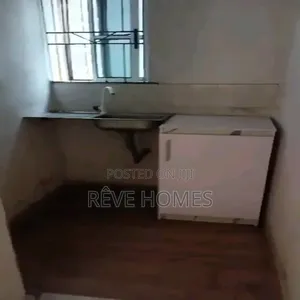 Studio Apartment in Shomolu / Shomolu for rent