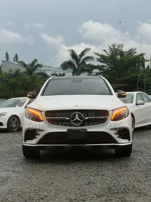 Mercedes-Benz GLC-Class 2017 White
