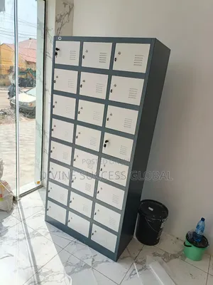 Quality 24 Door Workers Locker