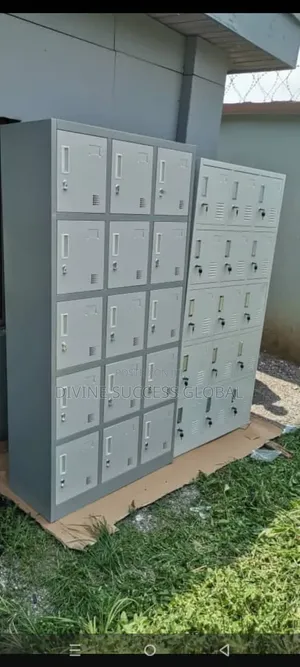 Quality 24 Door Workers Locker