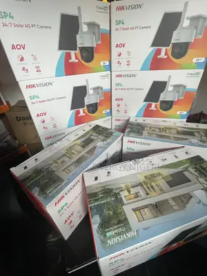 🔒 Hikvision SP4 Solar CCTV Camera