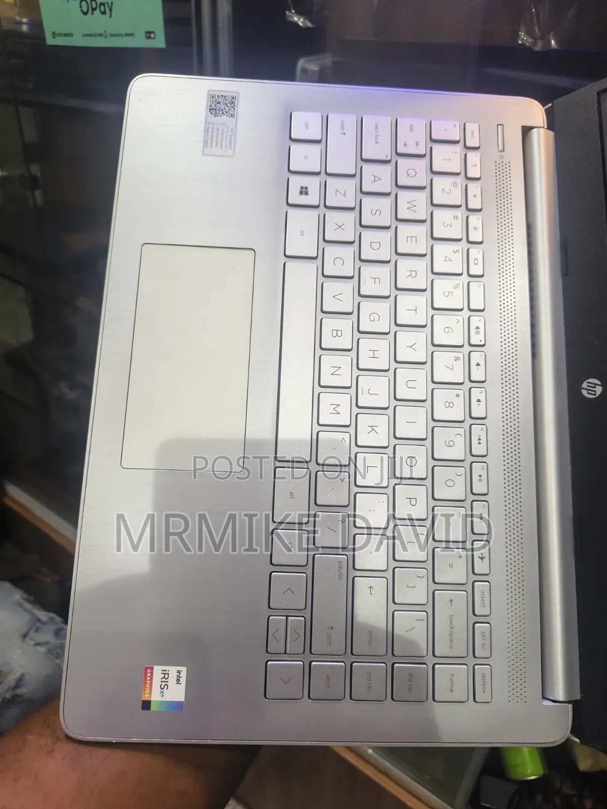 Laptop HP 14-dq1025cl 8GB Intel Core i5 SSD 256GB