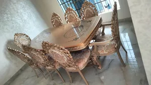 Royal Dining Table