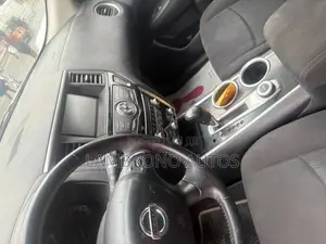 Nissan Pathfinder 2013 Silver