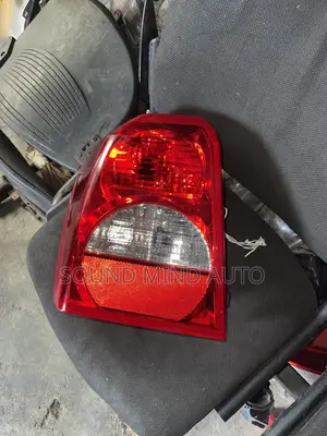 Rearlight Dodge Caliber 2008