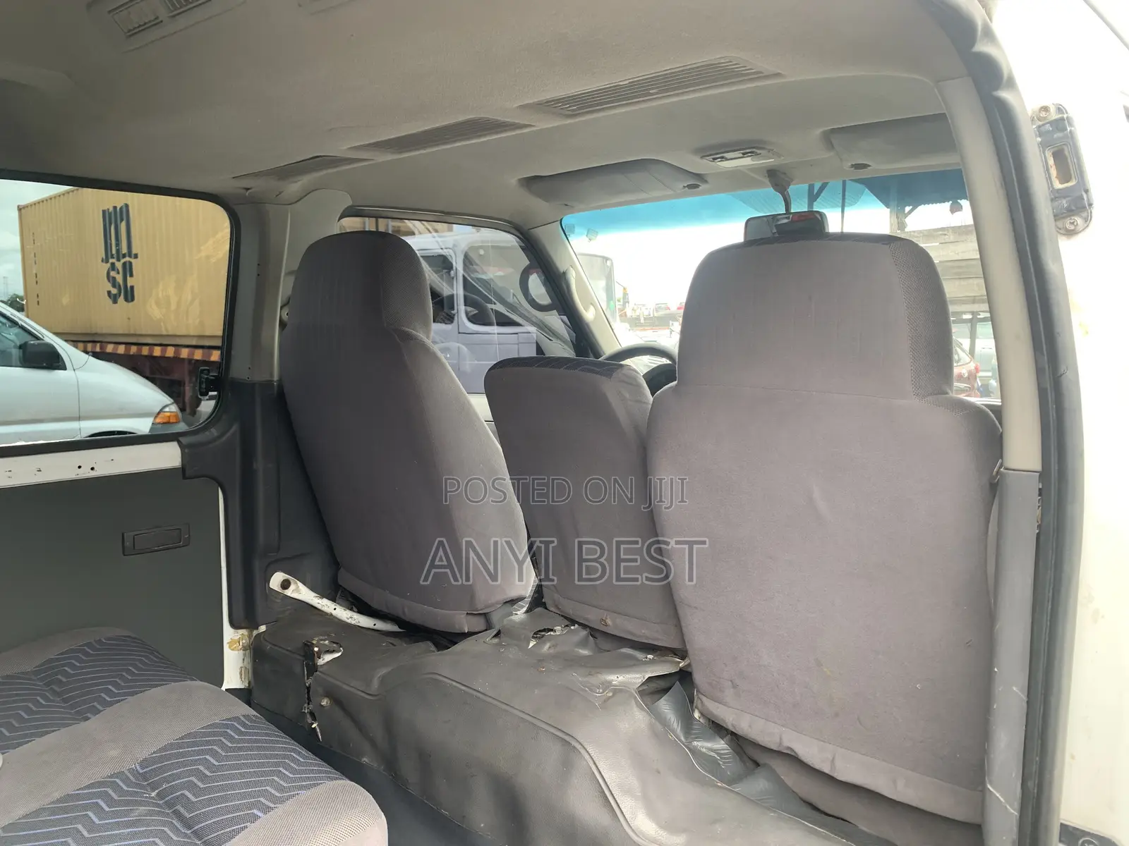 Nissan Caravan (Urvan) 2002 White