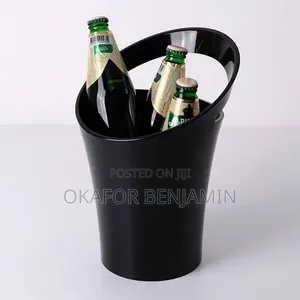 Customizable Quality Acrylic Wine Bucket