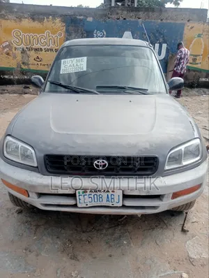 Toyota RAV4 Automatic 2000 Gray
