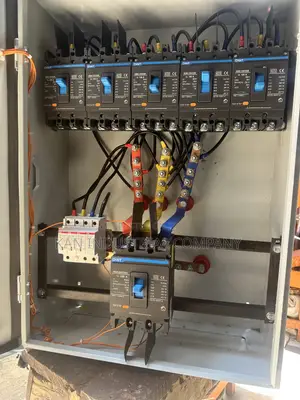 125amps 5output With 250amps Input