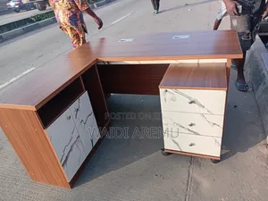 Senior Executive Table With Extension and Mobile Drawer