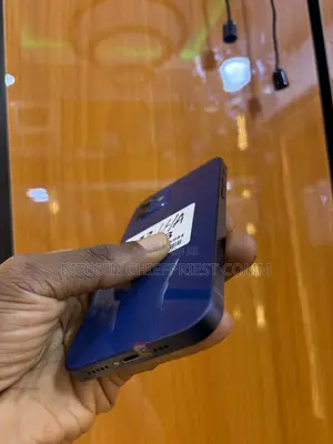 Apple iPhone 12 64 GB Blue