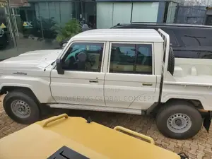 New Toyota Land Cruiser 2025 White
