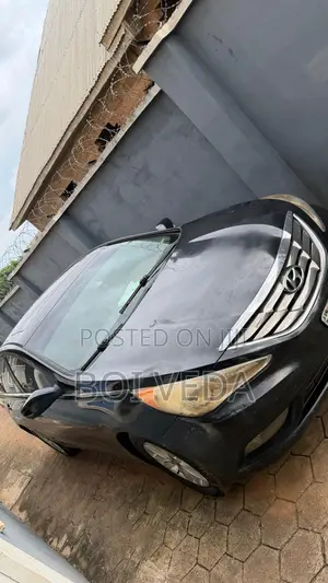 Hyundai Sonata SE Sedan FWD (2.4L 4cyl 6A) 2013 Black