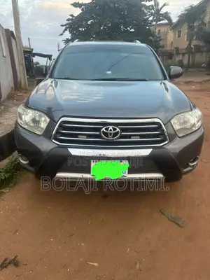 Toyota Highlander 2013 Gray