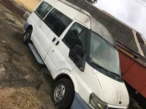 Ford Transit 2005 White