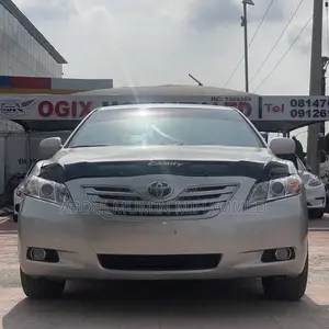 Toyota Camry LE 4dr Sedan (2.4L 4cyl 5A) 2008 Silver
