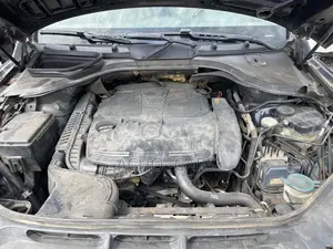 Mercedes-Benz M Class 2012 Blue