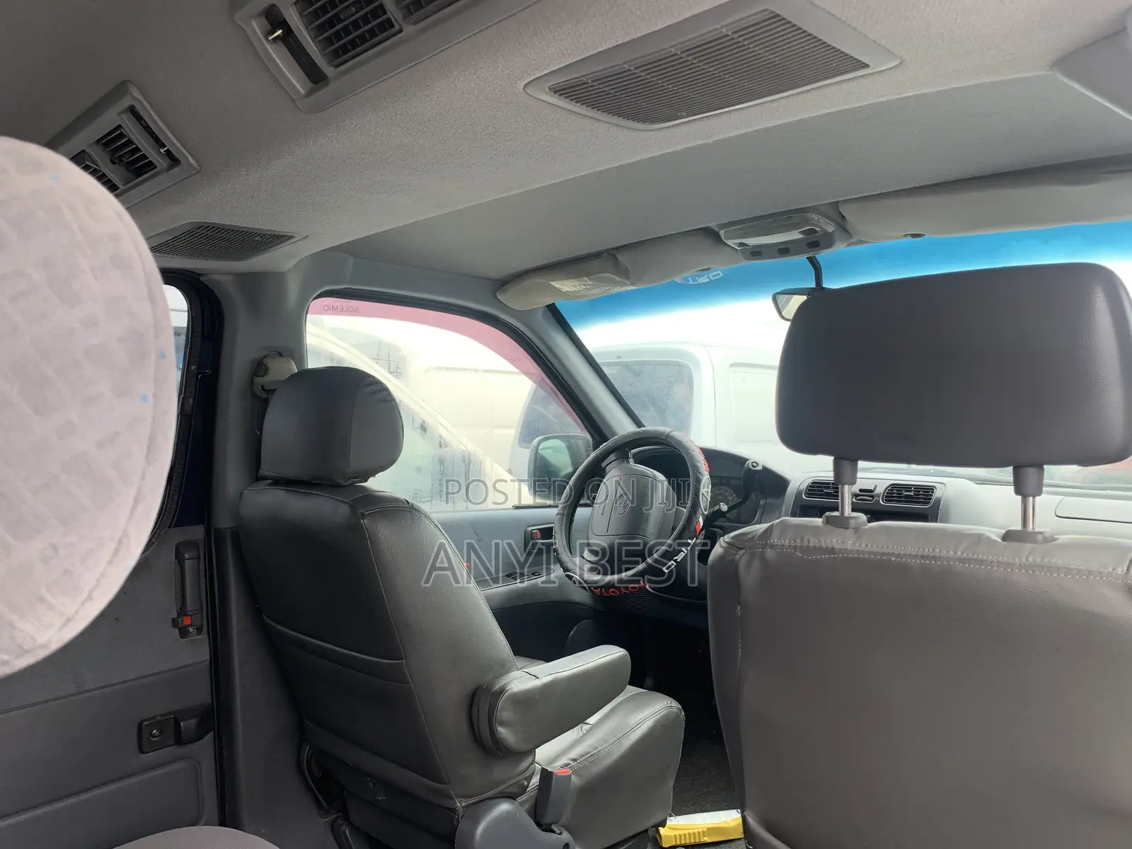 Toyota HiAce 2006 Blue