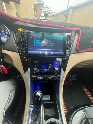 Hyundai County 2013 Red