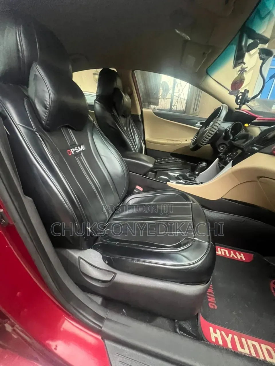 Hyundai County 2013 Red