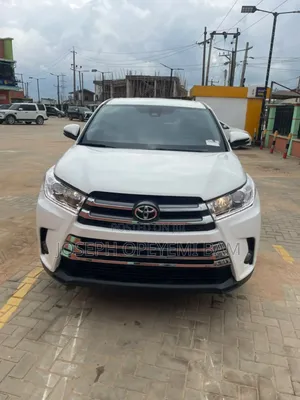 Toyota Highlander 2017 Off white