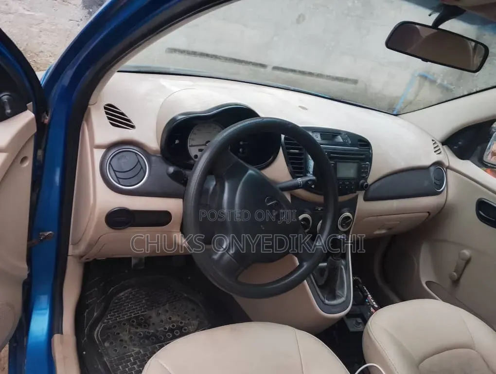 Hyundai H-100 2004 Blue