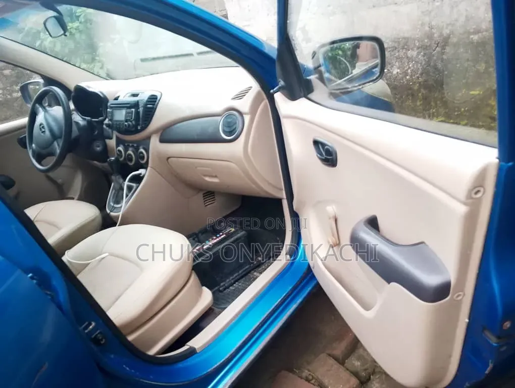 Hyundai H-100 2004 Blue