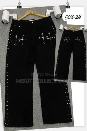 Selling of All Kinds of Unisex Wears