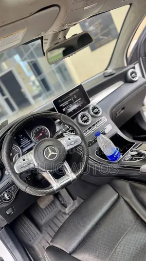 Mercedes-Benz GLC-Class 2017 White