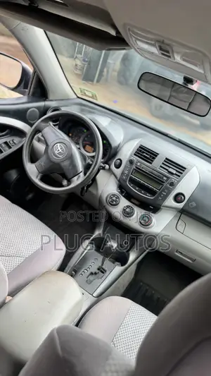 Toyota RAV4 2008 Green