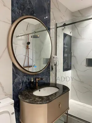 2-3 Bedrooms Shortlet Apartment, Ikoyi.