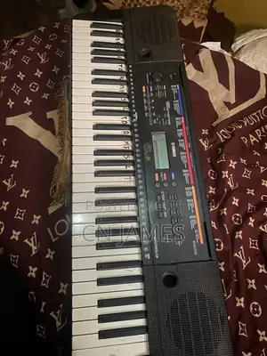 Yamaha Keyboard