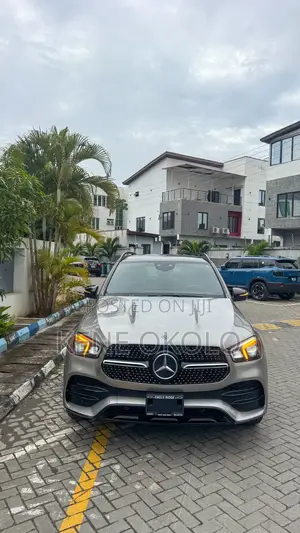 Mercedes-Benz GLE-Class GLE 450 4MATIC 2021 Gold