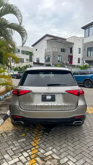 Mercedes-Benz GLE-Class GLE 450 4MATIC 2021 Gold